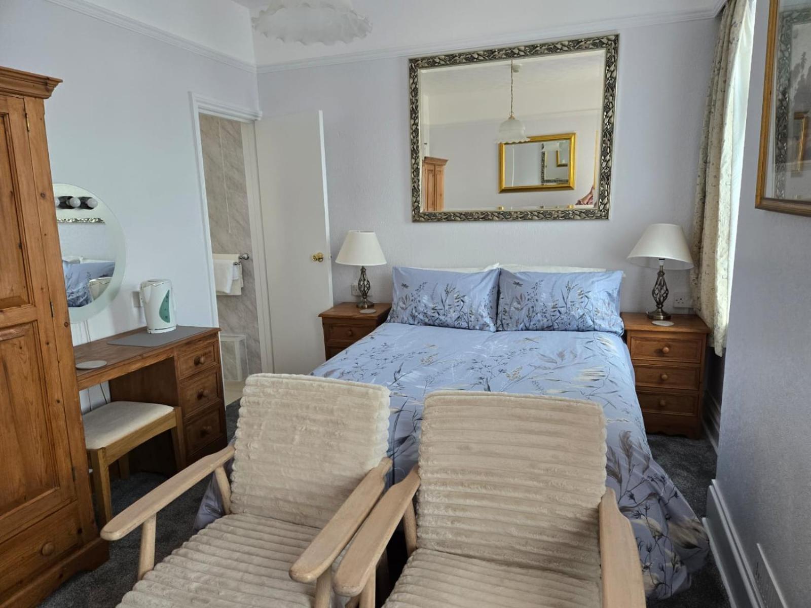 Shoreline Accommodation Bournemouth Bagian luar foto