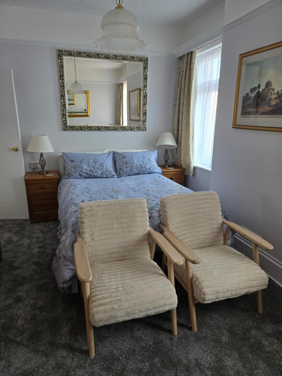 Shoreline Accommodation Bournemouth Bagian luar foto
