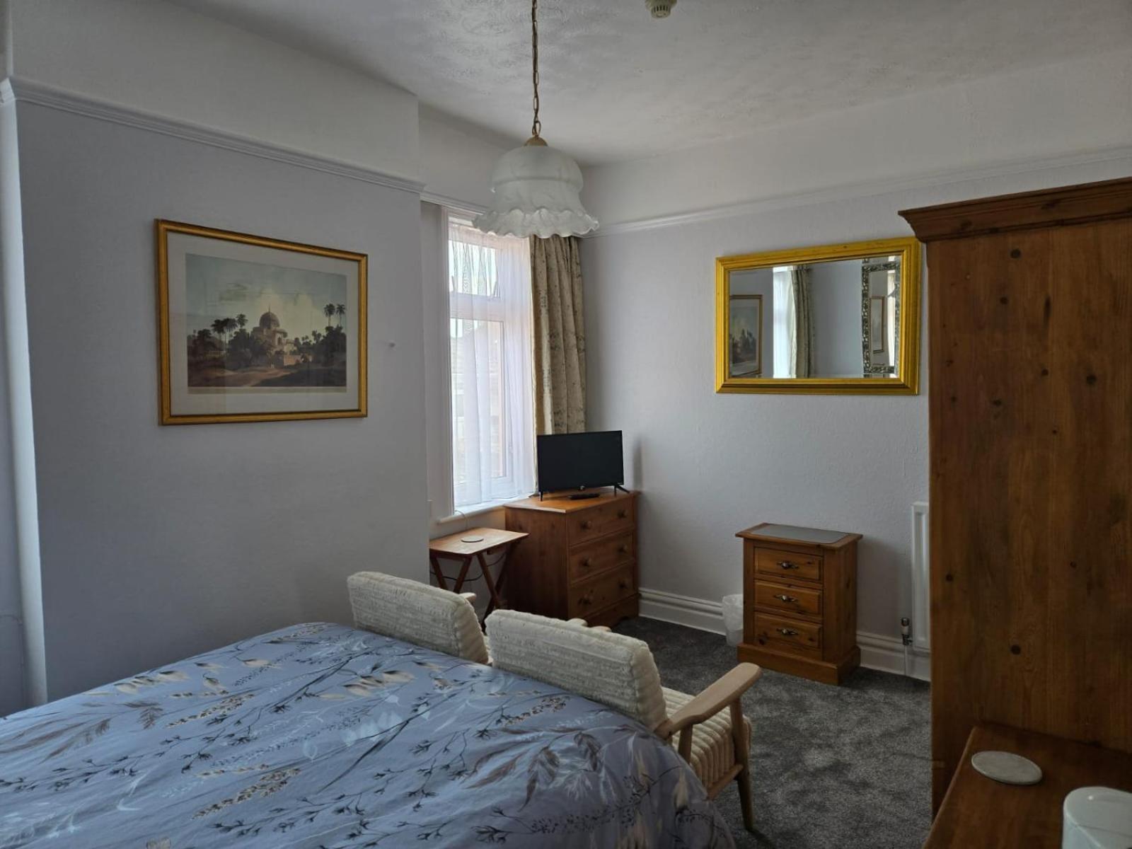 Shoreline Accommodation Bournemouth Bagian luar foto